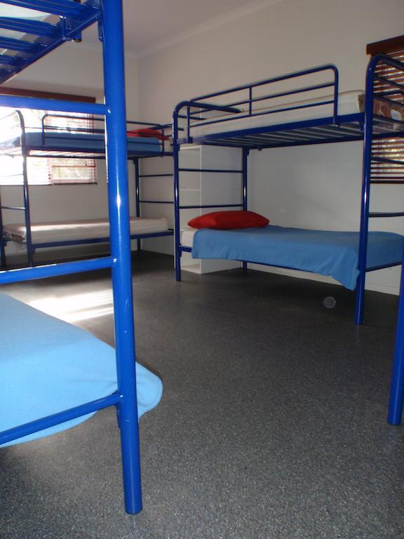Margaret River Backpackers Yha Hostel Room photo